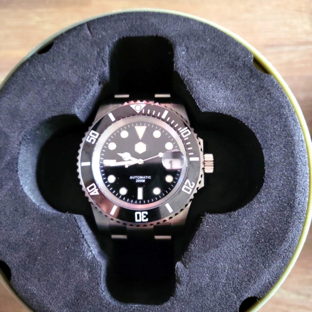 San Martin Dive Watch